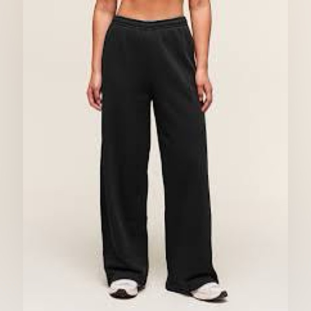 Gymshark Rest Day 2.0 Wide Leg Sweats